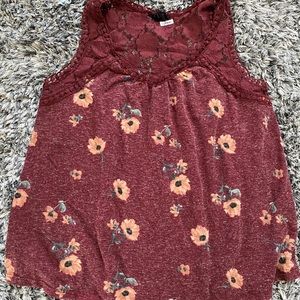 Flowy E&M Flower and lace Tank Top (S)